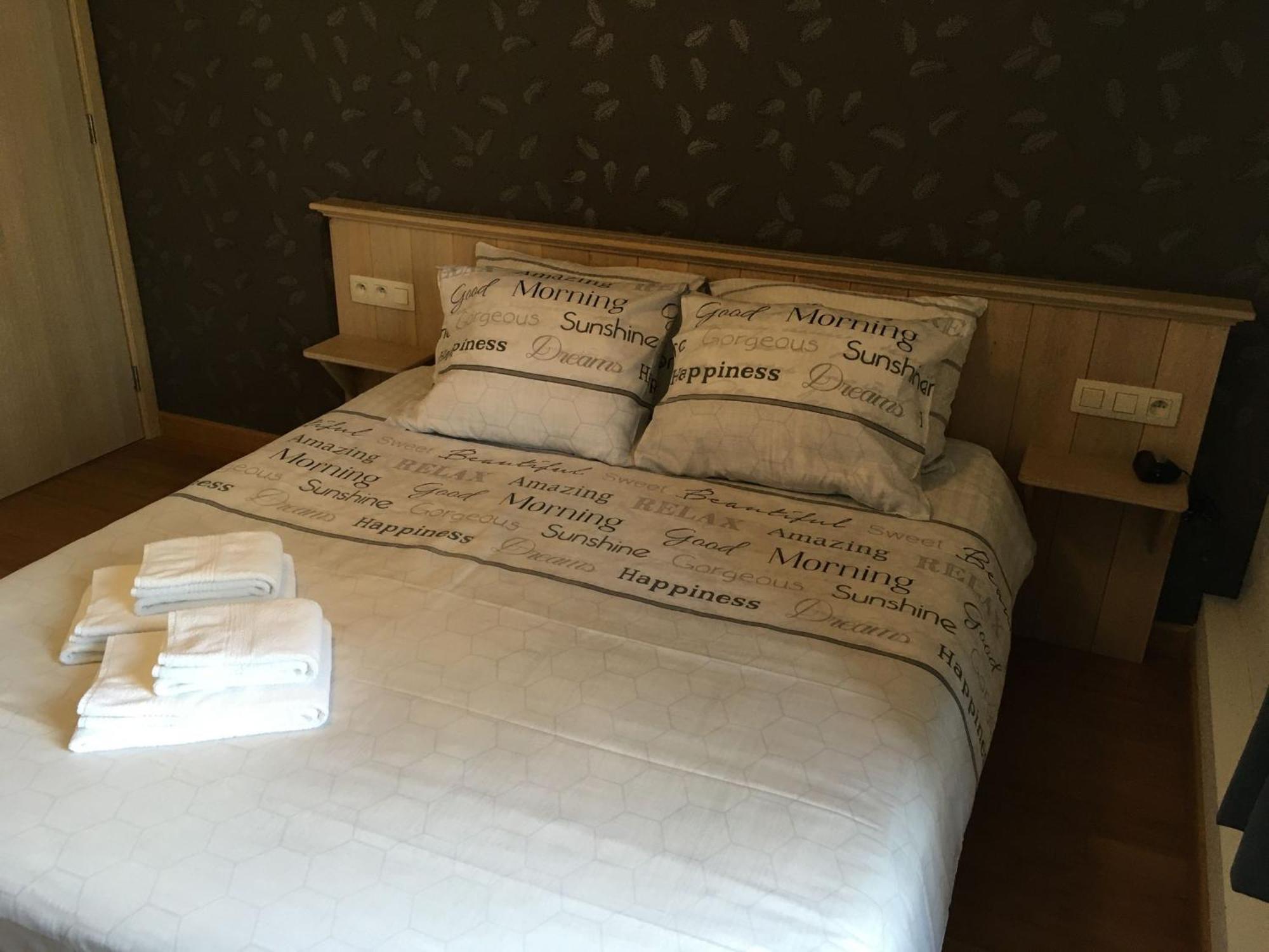 Auberge Saint-Martin Orchimont Номер фото