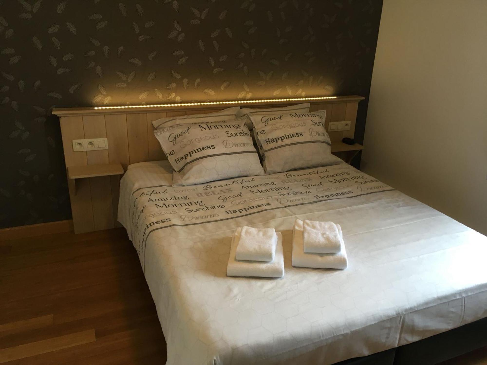 Auberge Saint-Martin Orchimont Номер фото