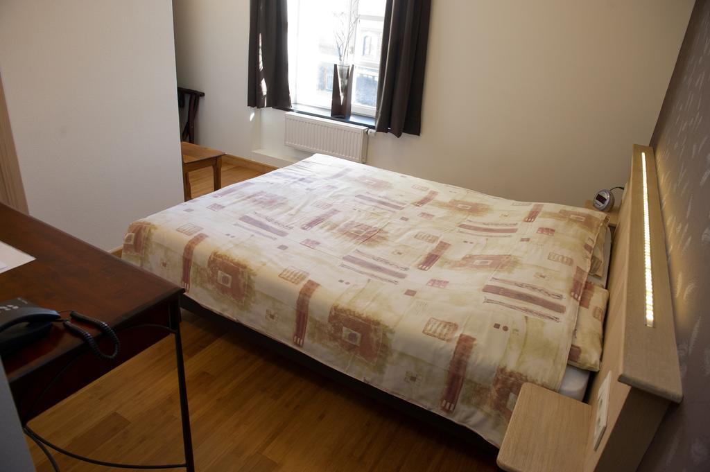 Auberge Saint-Martin Orchimont Номер фото