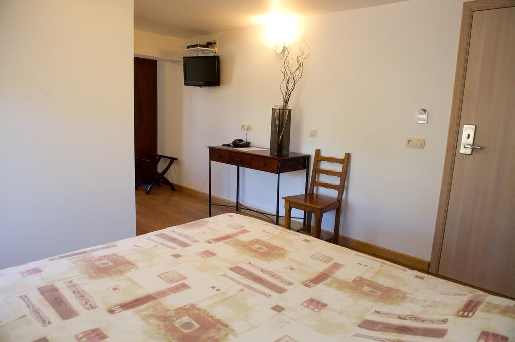 Auberge Saint-Martin Orchimont Номер фото