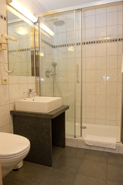 Auberge Saint-Martin Orchimont Номер фото