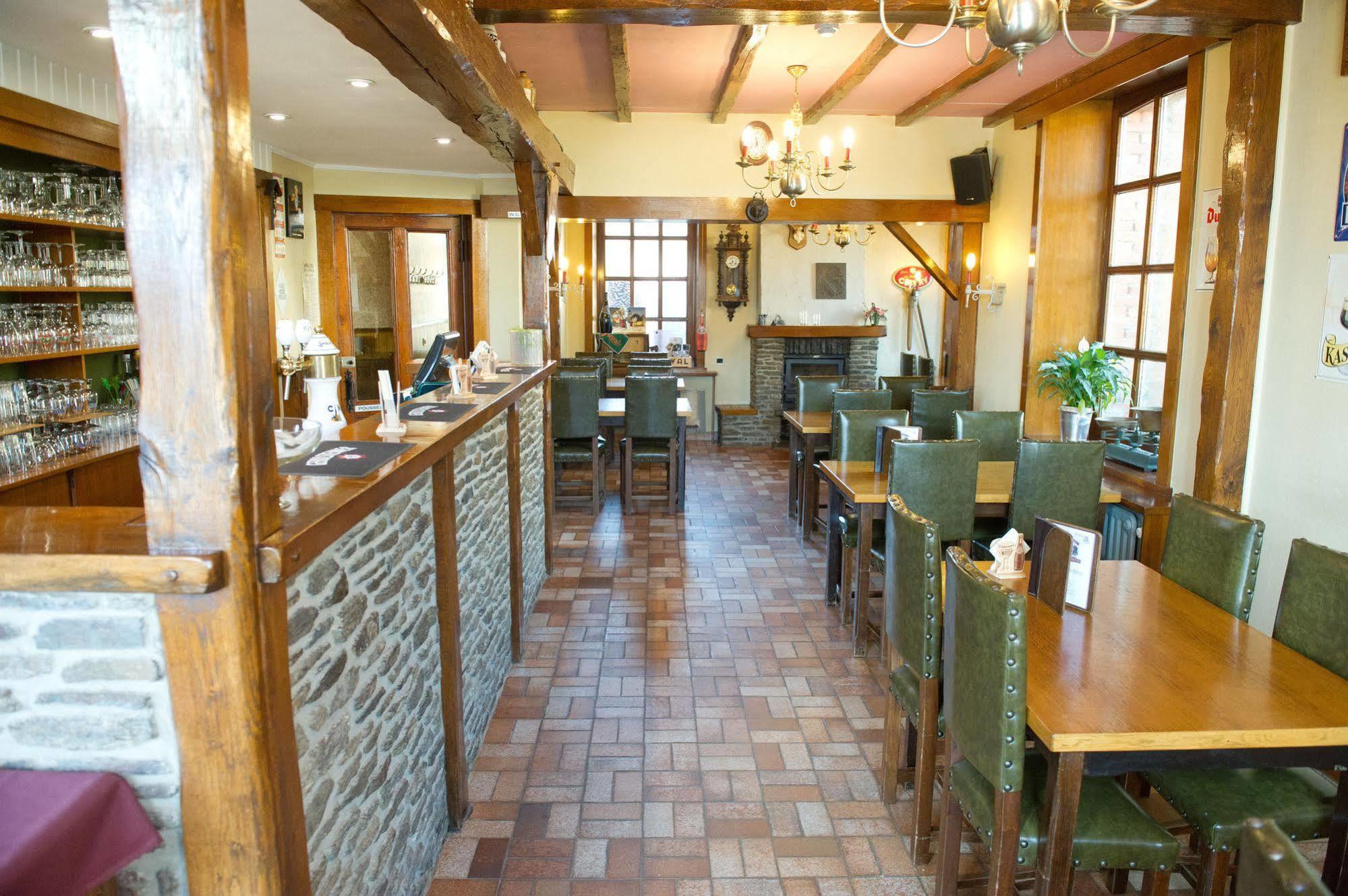 Auberge Saint-Martin Orchimont Экстерьер фото