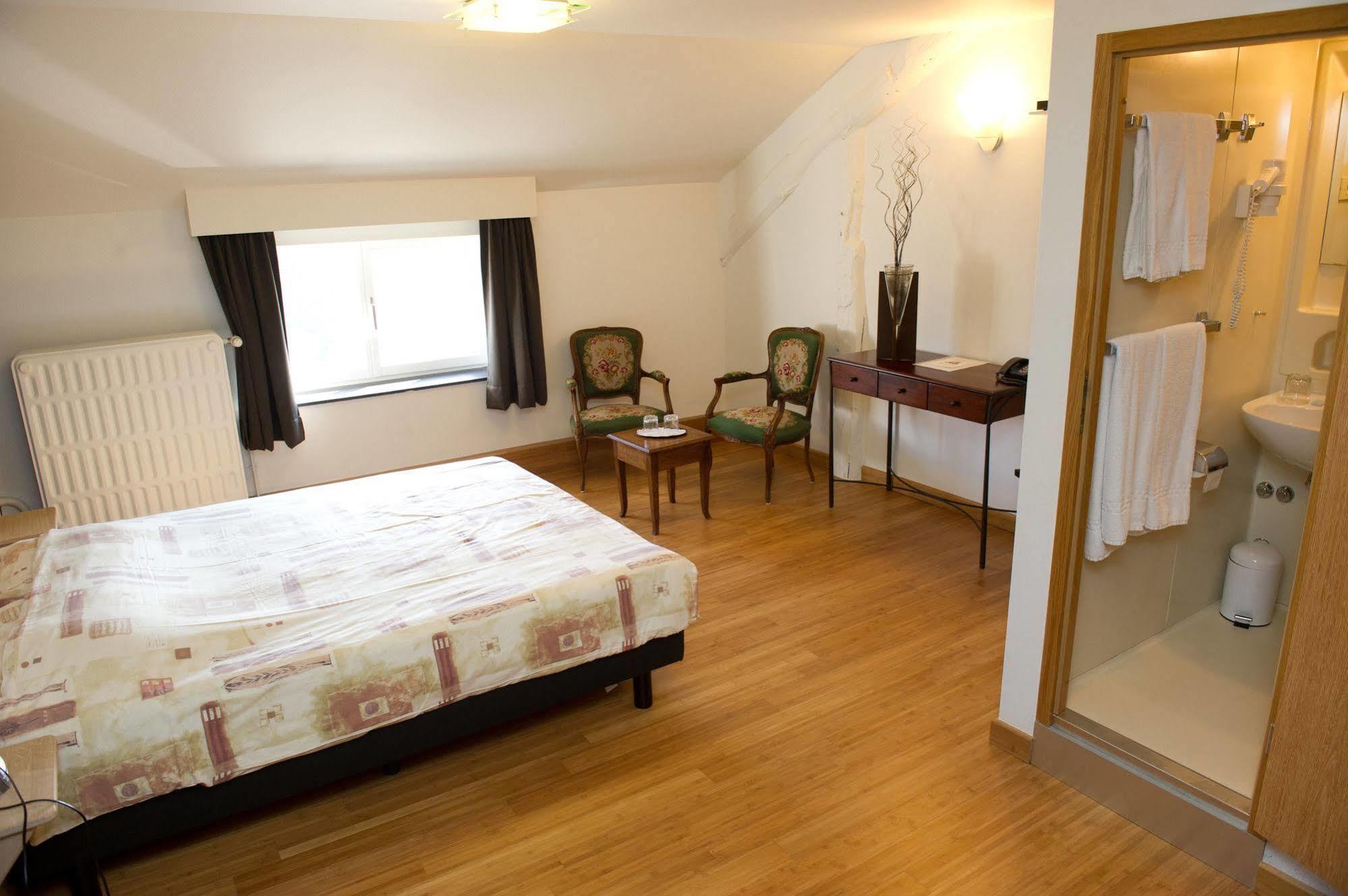 Auberge Saint-Martin Orchimont Экстерьер фото